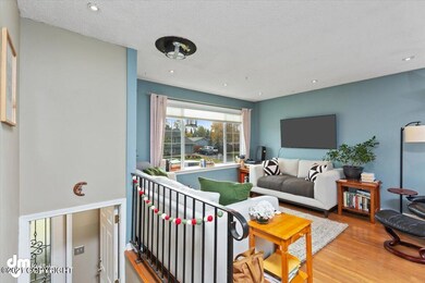 03-Living Room Unit 1 MS_0551