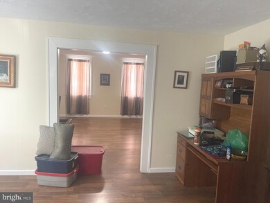 19 S Main St, Manchester, PA 17345 - photo 2