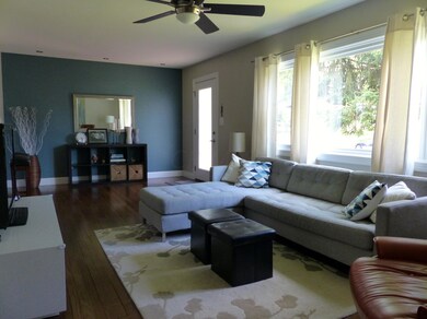 Nottingham living room 3