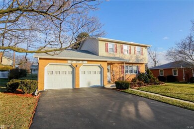 1031 N 11th St, Whitehall, PA 18052 - photo 2