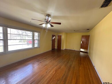 403 Seagle St, Tyler, TX 75701 - photo 2