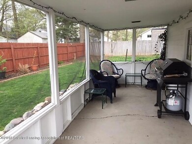 625 foster porch
