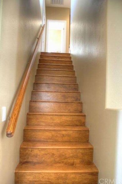 Now let's go up these beautiful Maple wood stairs.