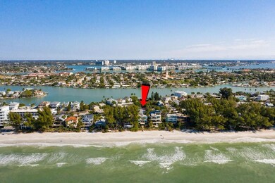8404 Bayshore Dr, Treasure Island, FL 33706 - photo 4