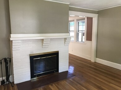 62 Warwick Rd unit 1, West Newton, MA 02465 - photo 2