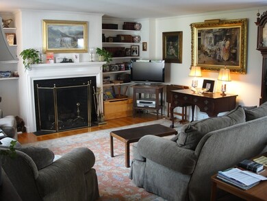 15 Brook St unit 15, Wellesley, MA 02482 - photo 4