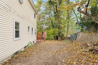 20 Stony Rd, Stony Brook, NY 11790 - photo 4