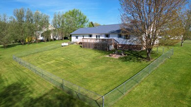 56 Spruce St unit 56, Canvas, WV 26662 - photo 2