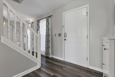 9310 Prestwick Green Dr, Columbus, OH 43240 - photo 7