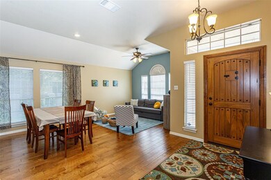 7109 Ashworth Dr, North Richland Hills, TX 76182 - photo 5