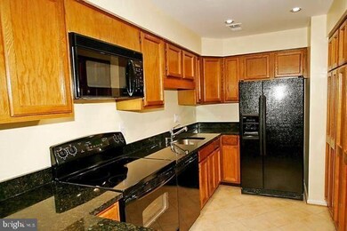 5715 Brewer House Cir unit 101IX, Rockville, MD 20852 - photo 5