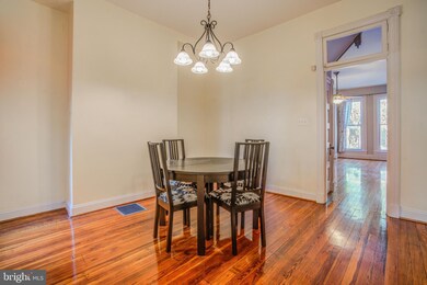 130 N Lakewood Ave, Baltimore, MD 21224 - photo 4