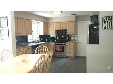 Kitchen. Large Eat in Kitchen