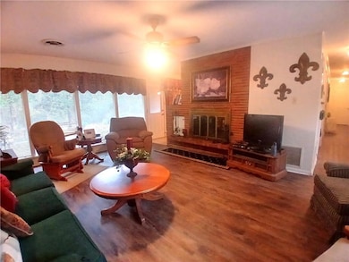 1540 Military Rd, Bogalusa, LA 70427 - photo 2