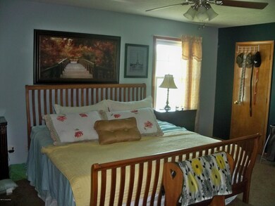 470 Oakwood Dr, Lebanon Junction, KY 40150 - photo 5