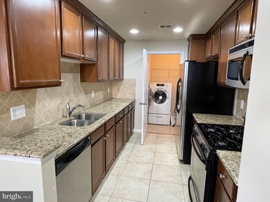 13408 Bluebeard Terrace, Clarksburg, MD 20871 - photo 6