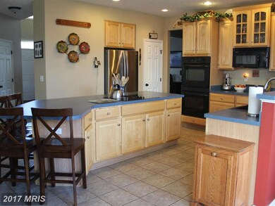 8007 Valley View Dr, Chesapeake Beach, MD 20732 - photo 7