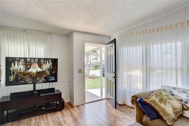 919 Periwinkle Cir, Sebastian, FL 32976 - photo 4