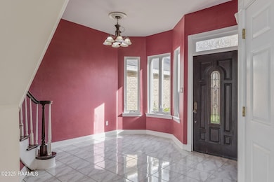 7-web-or-mls-111 Georgetown Loop-7