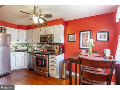 833 Surrey Ln, Glenolden, PA 19036 - photo 3