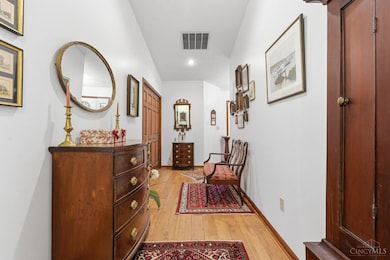 332 Leyland Park Dr unit 22B, Wilmington, OH 45177 - photo 4