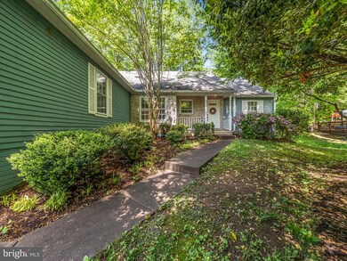 2112 Harpoon Dr, Stafford, VA 22554 - photo 4