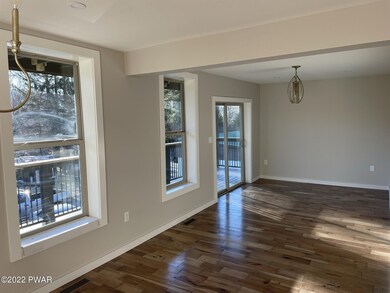 628 Unit 1 Hudson St, Hawley, PA 18428 - photo 5