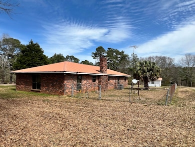 2524 Rocky Branch Rd, Sumrall, MS 39482 - photo 4