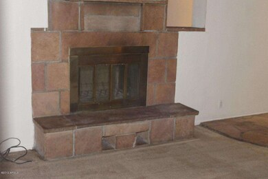 126 E Ivy St, Mesa, AZ 85201 - photo 5