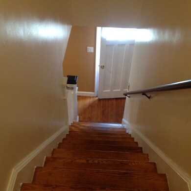 22 Beverly Cir, Randolph, MA 02368 - photo 2