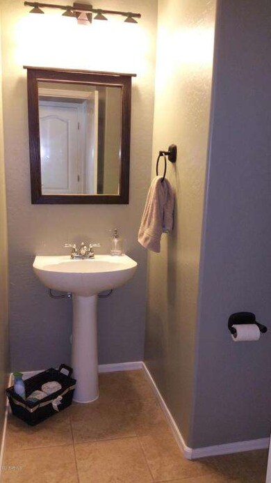 Powder room