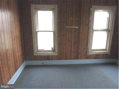 50 S 26th St, Camden, NJ 08105 - photo 7