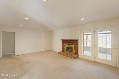 11-web-or-mls-011--FULL