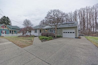 62 5th St, Schenectady, NY 12302 - photo 3