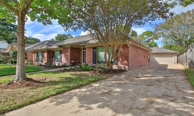 7811 Green Devon Dr, Houston, TX 77095 - photo 3