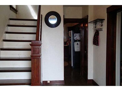 Entry/Foyer. ORIGINAL WOODWORK THROUGHOUT