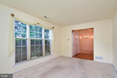 193 Victoria Ct unit 142, Doylestown, PA 18901 - photo 5
