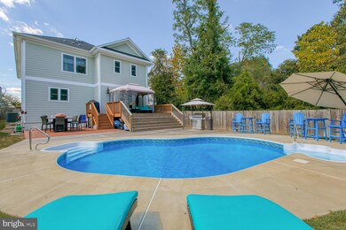 3507 Maple Ct, Falls Church, VA 22041 - photo 4