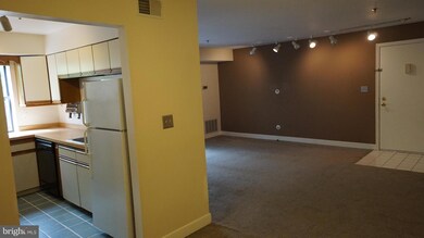 921 Governor Cir, Wilmington, DE 19809 - photo 6