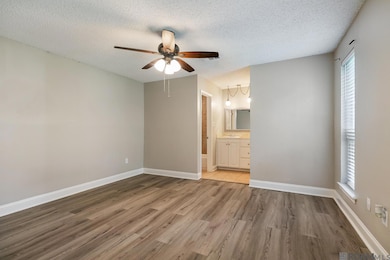 15861 N King Bradford Dr, Baton Rouge, LA 70816 - photo 5