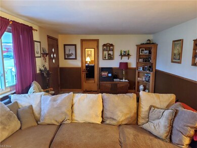 1461 Sleepy Hollow Dr, Coshocton, OH 43812 - photo 4