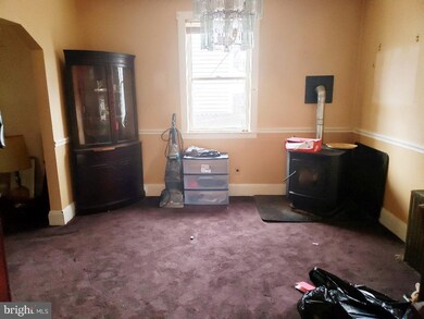 208 2nd Ave, Lansdowne, MD 21227 - photo 5