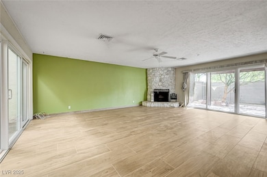 2475 Swan Ln, Las Vegas, NV 89121 - photo 5