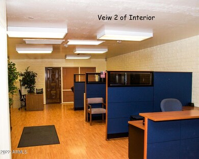 Uni. G Office Space 2