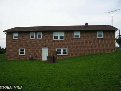 646 Warm Spring Rd, Chambersburg, PA 17202 - photo 3