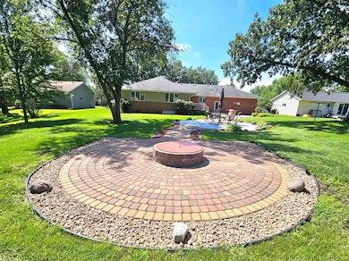 144 3rd St N, Sauk Centre, MN 56378 - photo 4