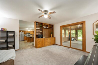 2105 Davis Hills Dr, Verona, WI 53593 - photo 5