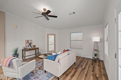 543 W Deerview Ct, Green Valley, AZ 85614 - photo 6