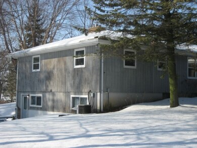 4342 Old Stage Rd, Brooklyn, WI 53521 - photo 4
