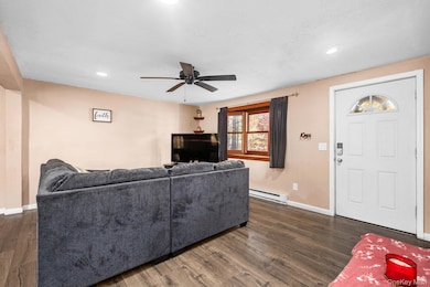 104 Riley Rd, New Windsor, NY 12553 - photo 3